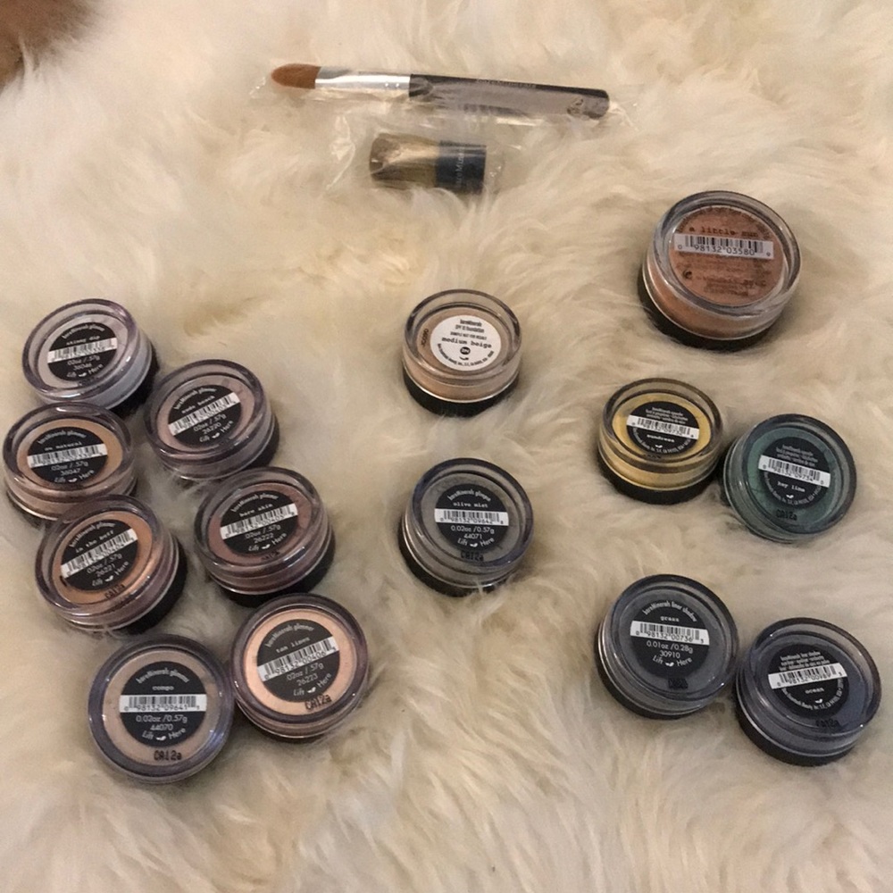 Huge Bare Minerals Bundle Of 16 Products (CC46)